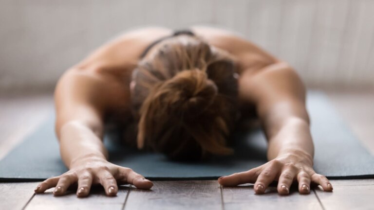 Libérez votre corps des tensions avec la Yoga Thérapie